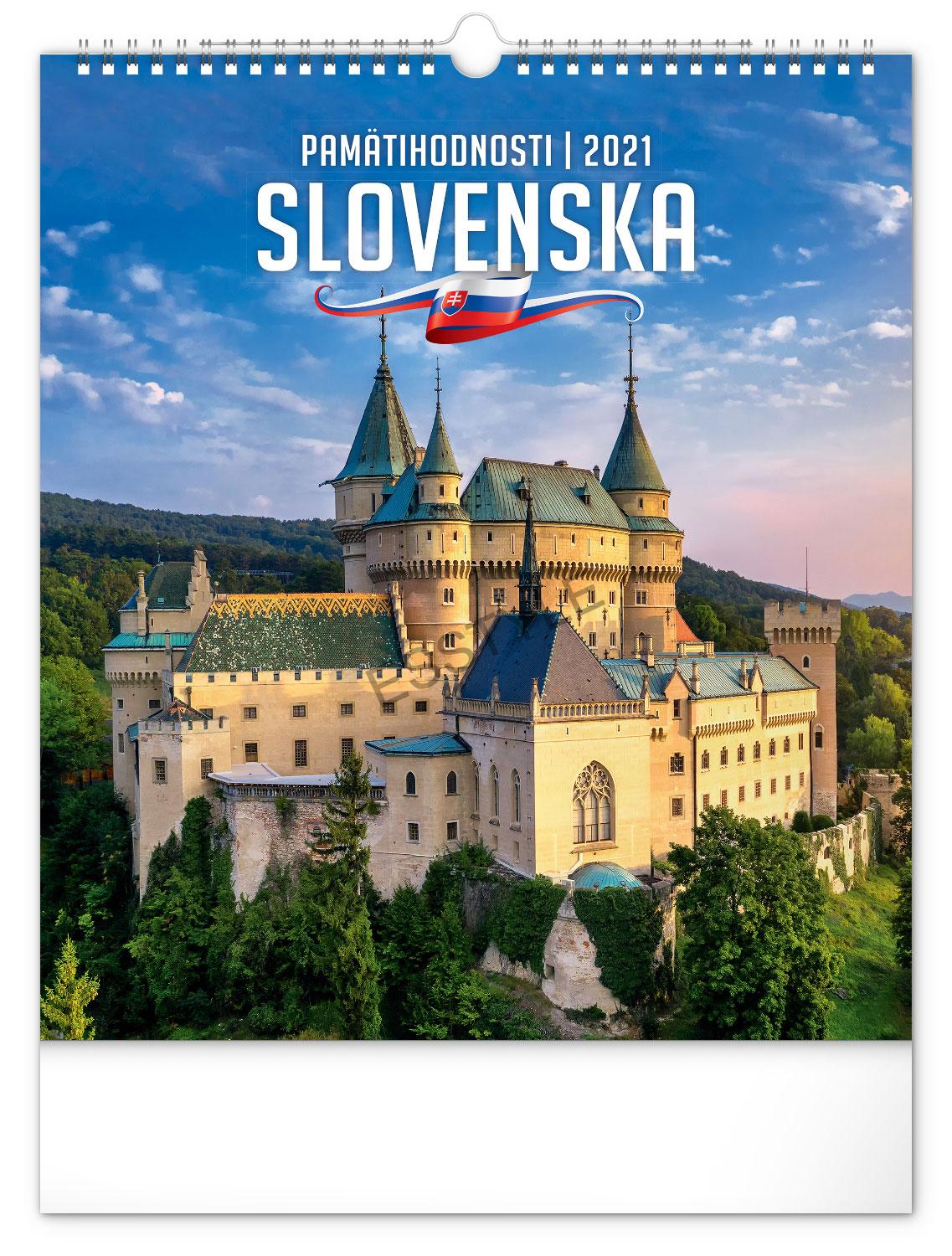 Nástenný kalendár Pamätihodnosti Slovenska SK 2021, 30 × 34 cm